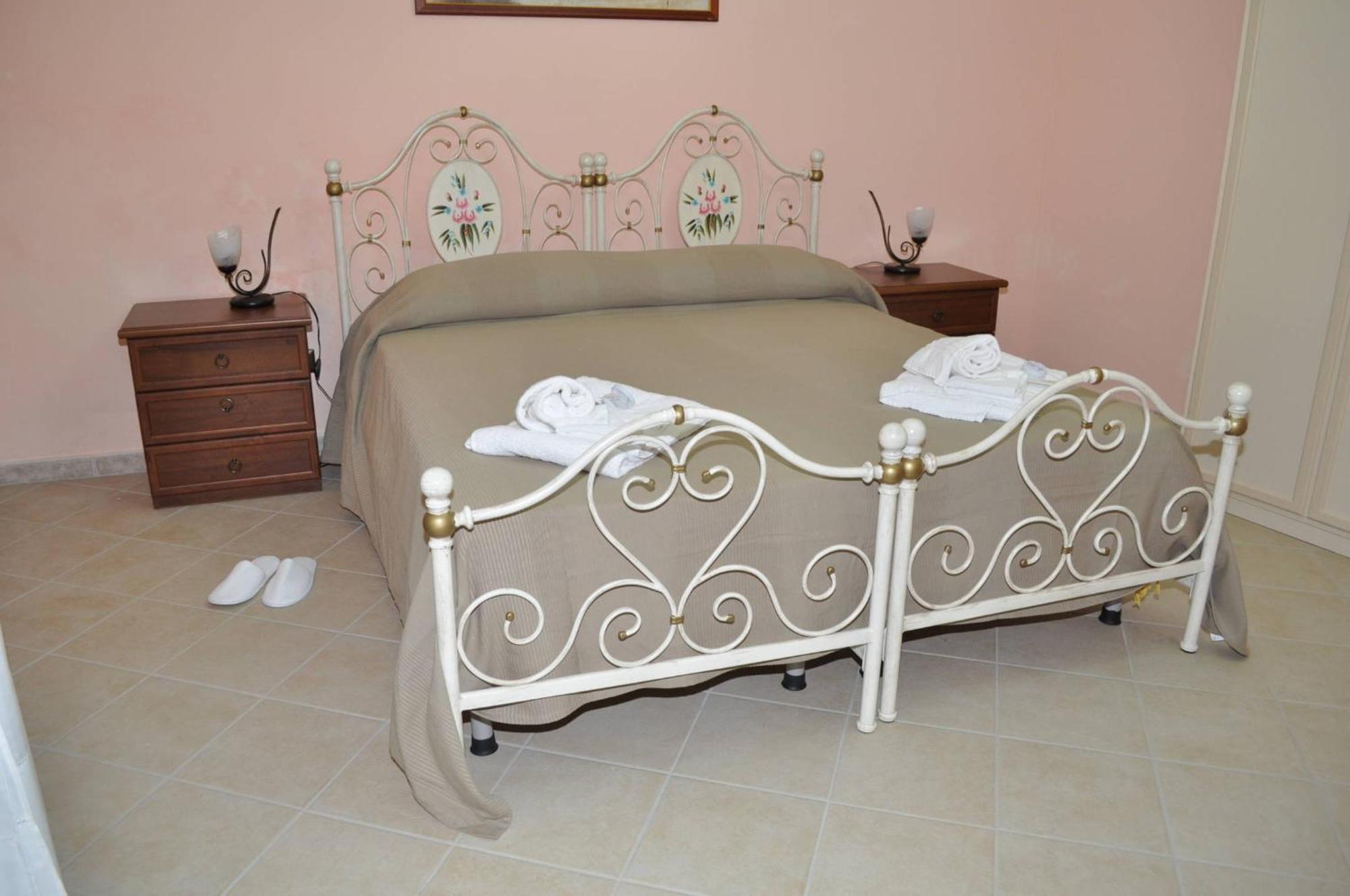 Case Albergo Al Cortiletto Licata Exteriör bild